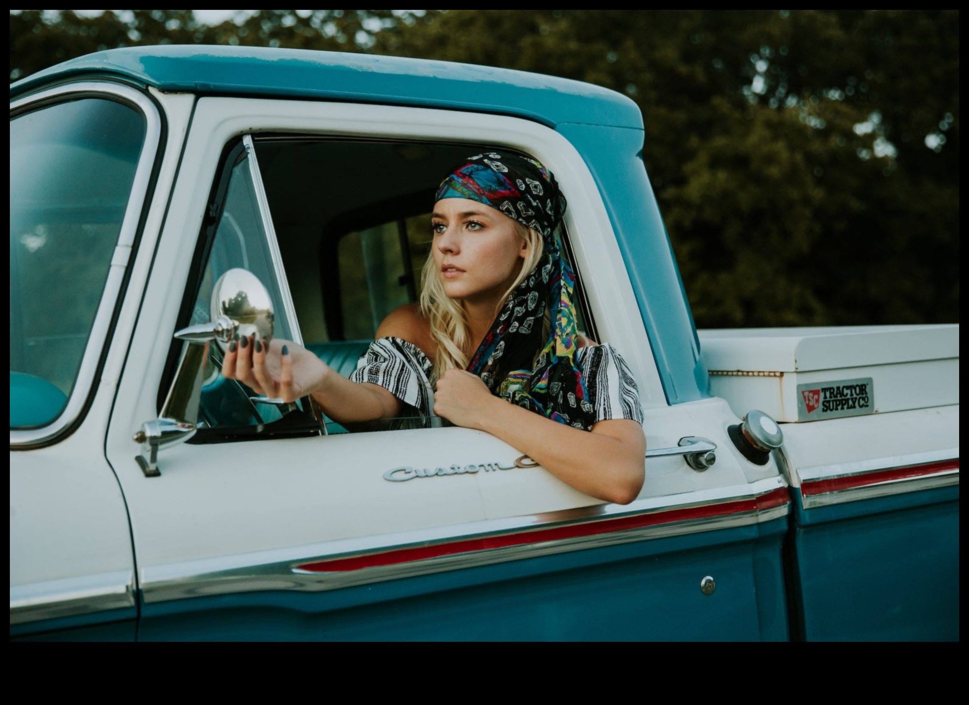 Retro atdzimšana: nostalģiski stili atgriežas