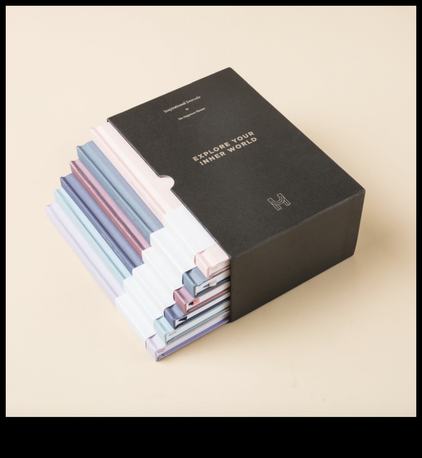 Ceļojums iekšā: izpētiet savu iekšējo pasauli, izmantojot šīs grāmatas par meditāciju