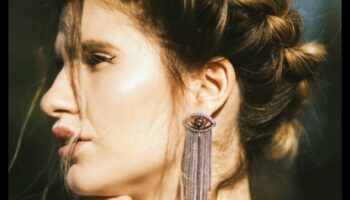 Boho Bliss: bez piepūles elegantas Bohēmijas ballīšu frizūras