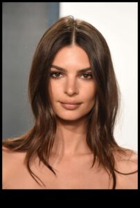 Vēss kakao: klasiskas brūnas matu krāsas idejas mūžīgam skaistumam