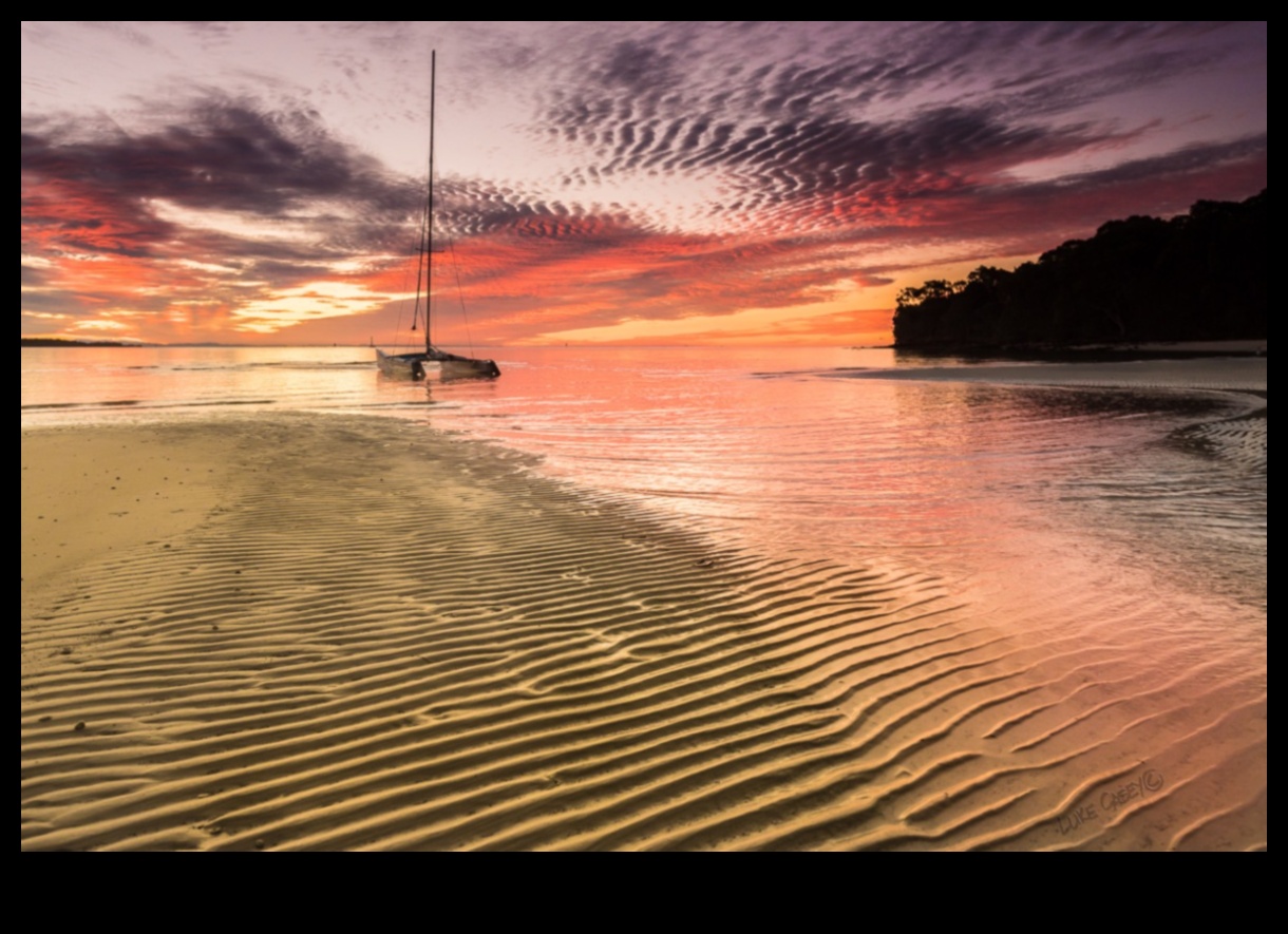 Saulrieta mierīgums: vakara iedvesmoto viļņu skaistuma virzīšana